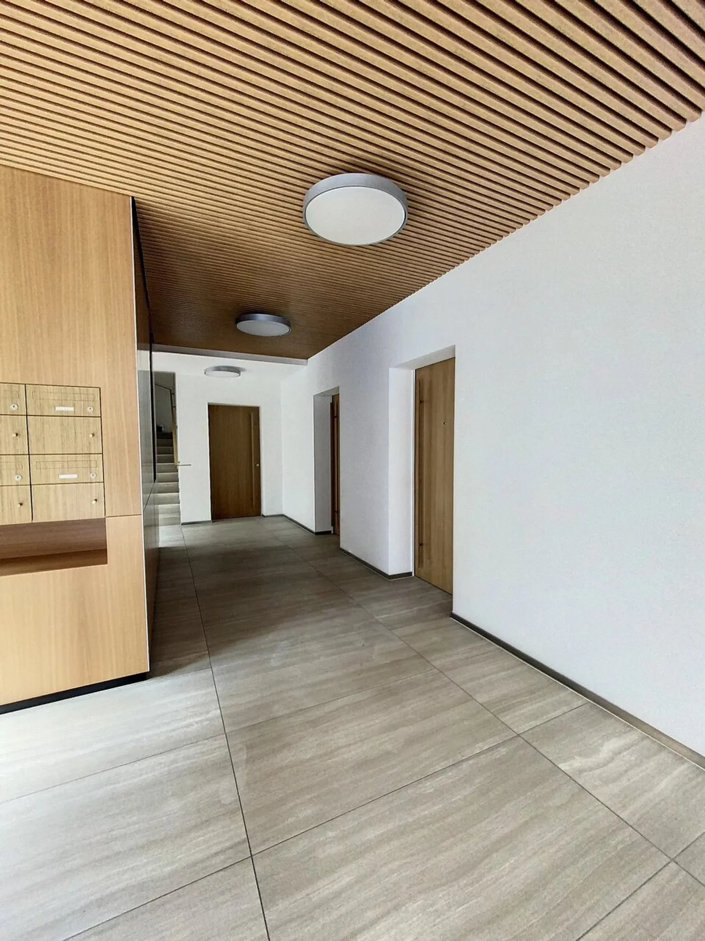 Commercial Space in Charmilles - Photo 3 of 8