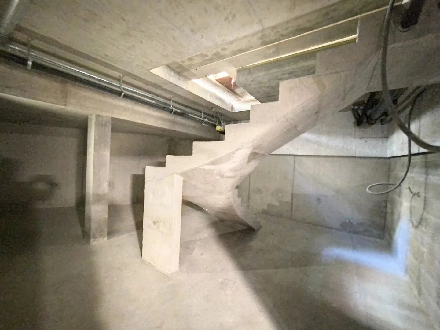 Commercial Space in Charmilles - Photo 8 of 8