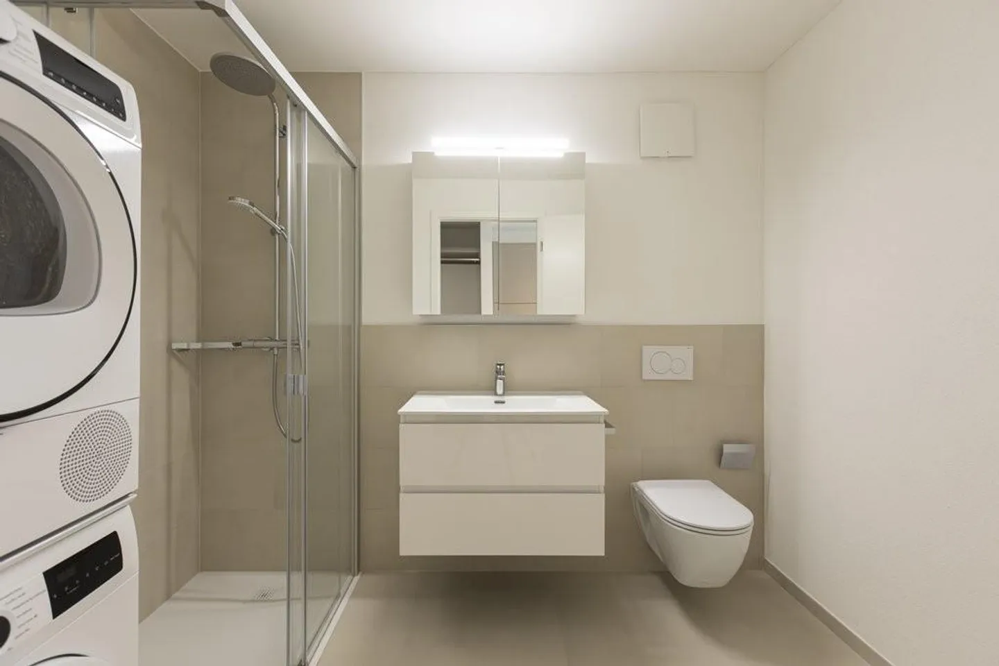 Looking for a tenant for 1.5 rooms in Tenero - Photo 5 of 6