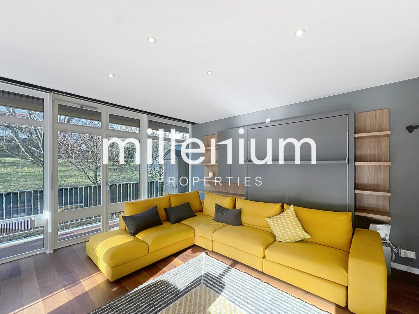 High-end apartment near the UN - Photo 4 of 18