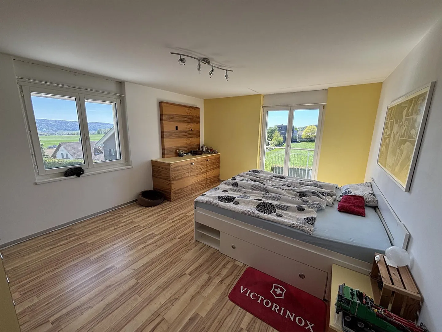 Maison semi-détachée de 5 ½ pièces dans un emplacement ensoleillé et calme - Photo 12 sur 25