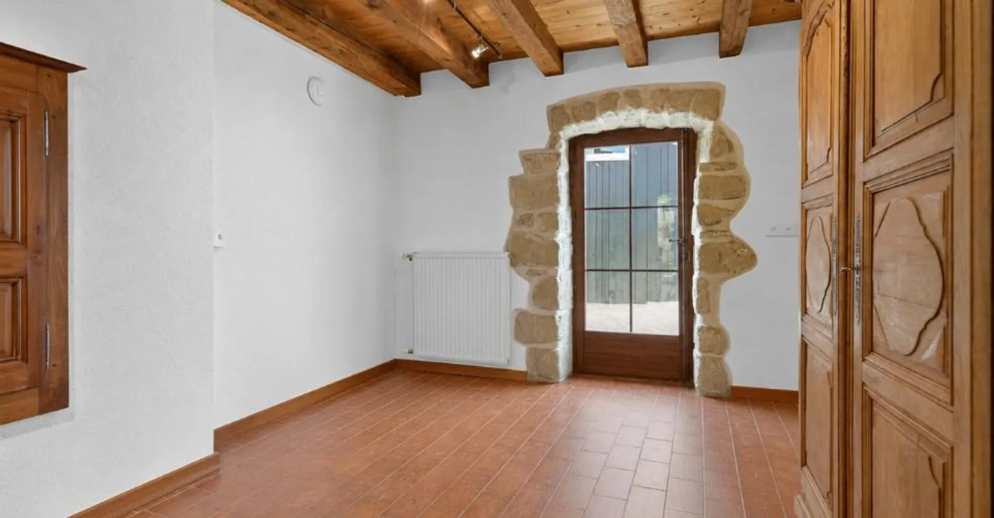 Magnificent village house in the heart of Mex with garden - Photo 3 of 11