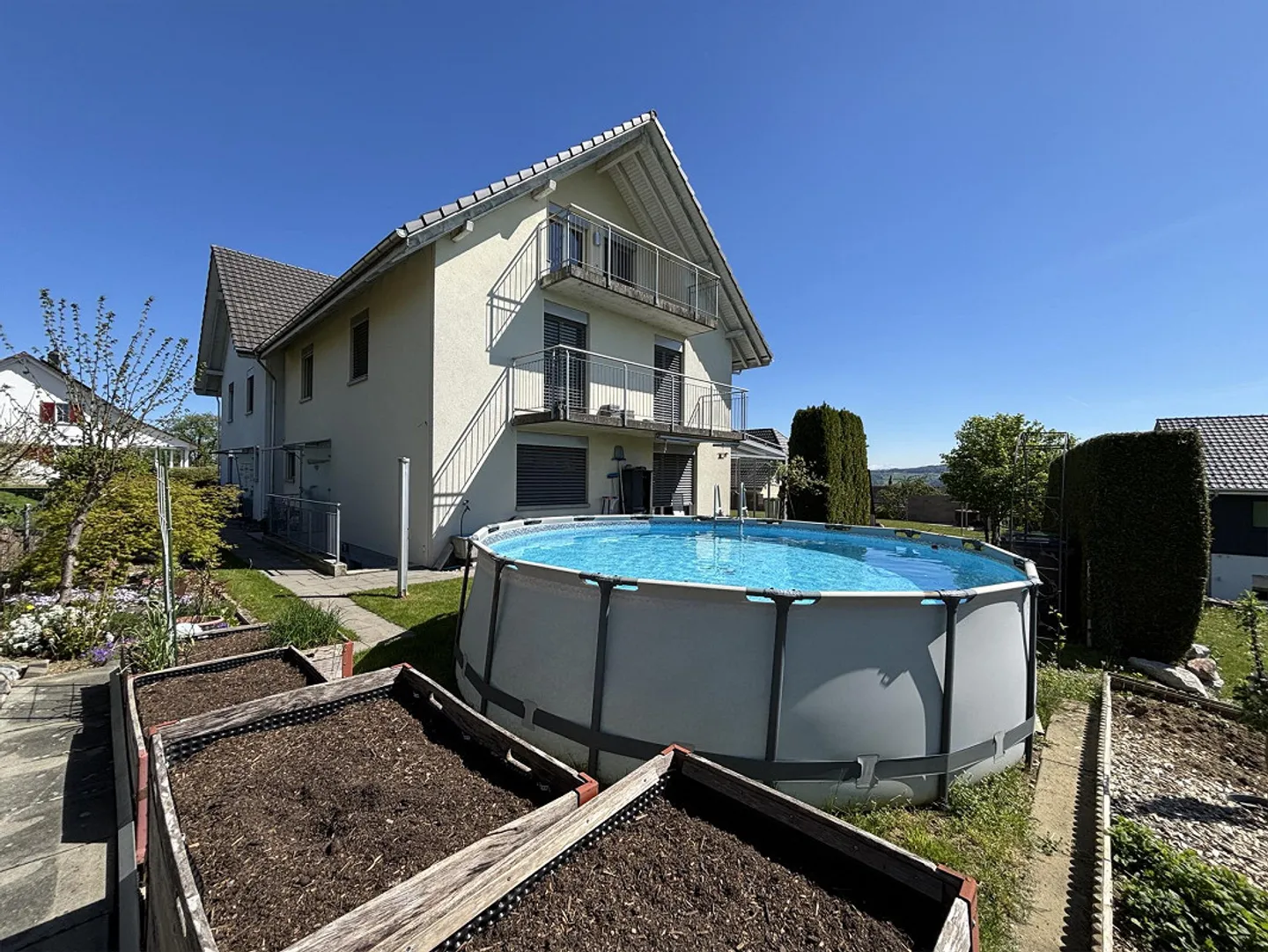 Maison semi-détachée de 5 ½ pièces dans un emplacement ensoleillé et calme - Photo 23 sur 25