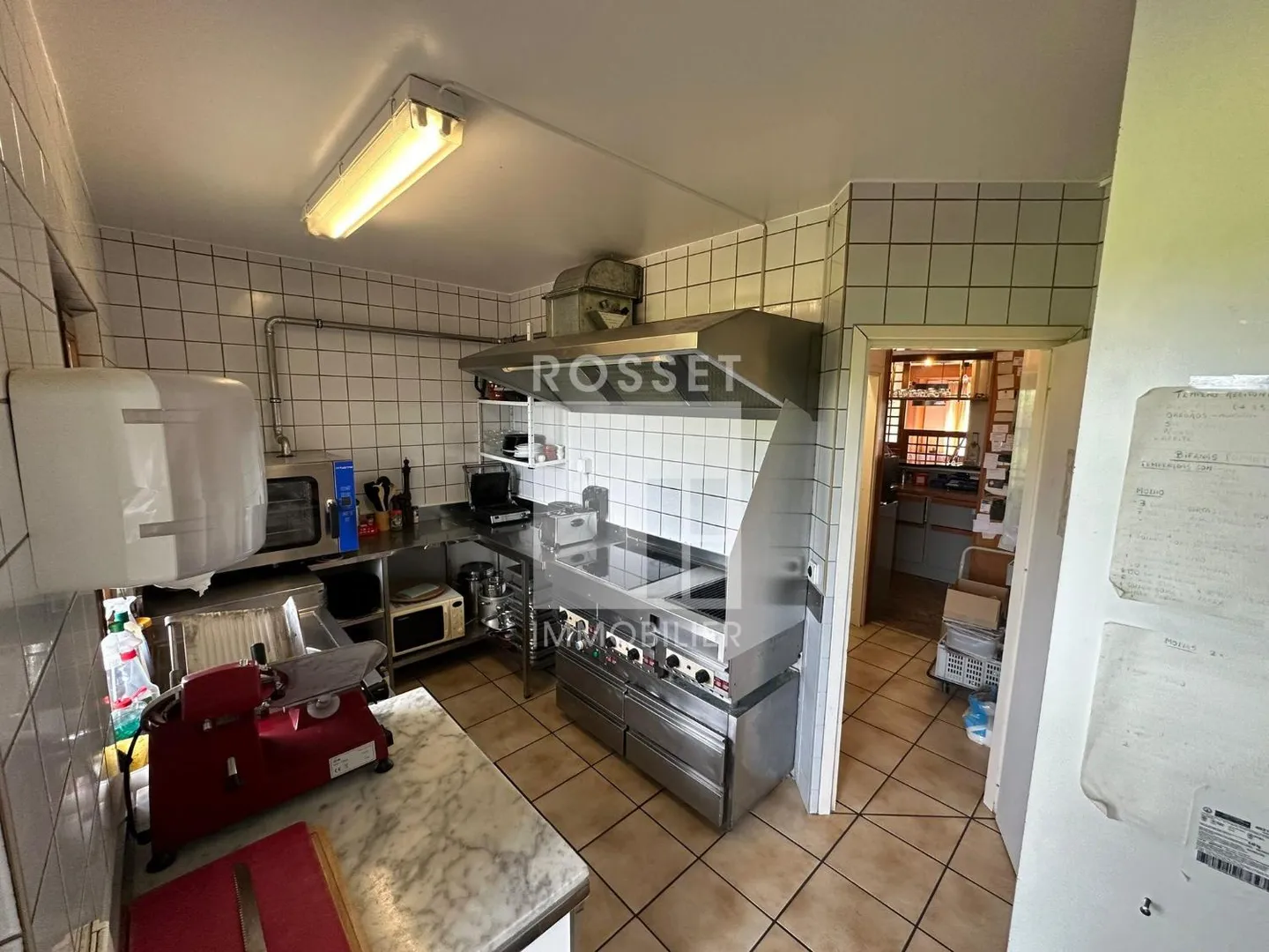 Arcade - Photo 5 of 7