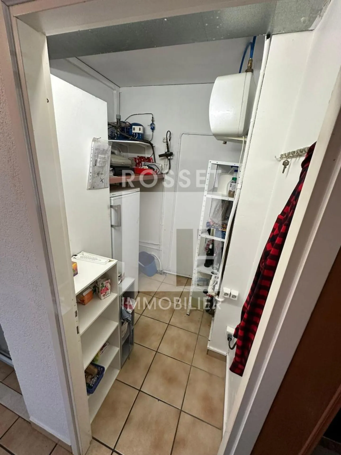 Arcade - Photo 6 of 7