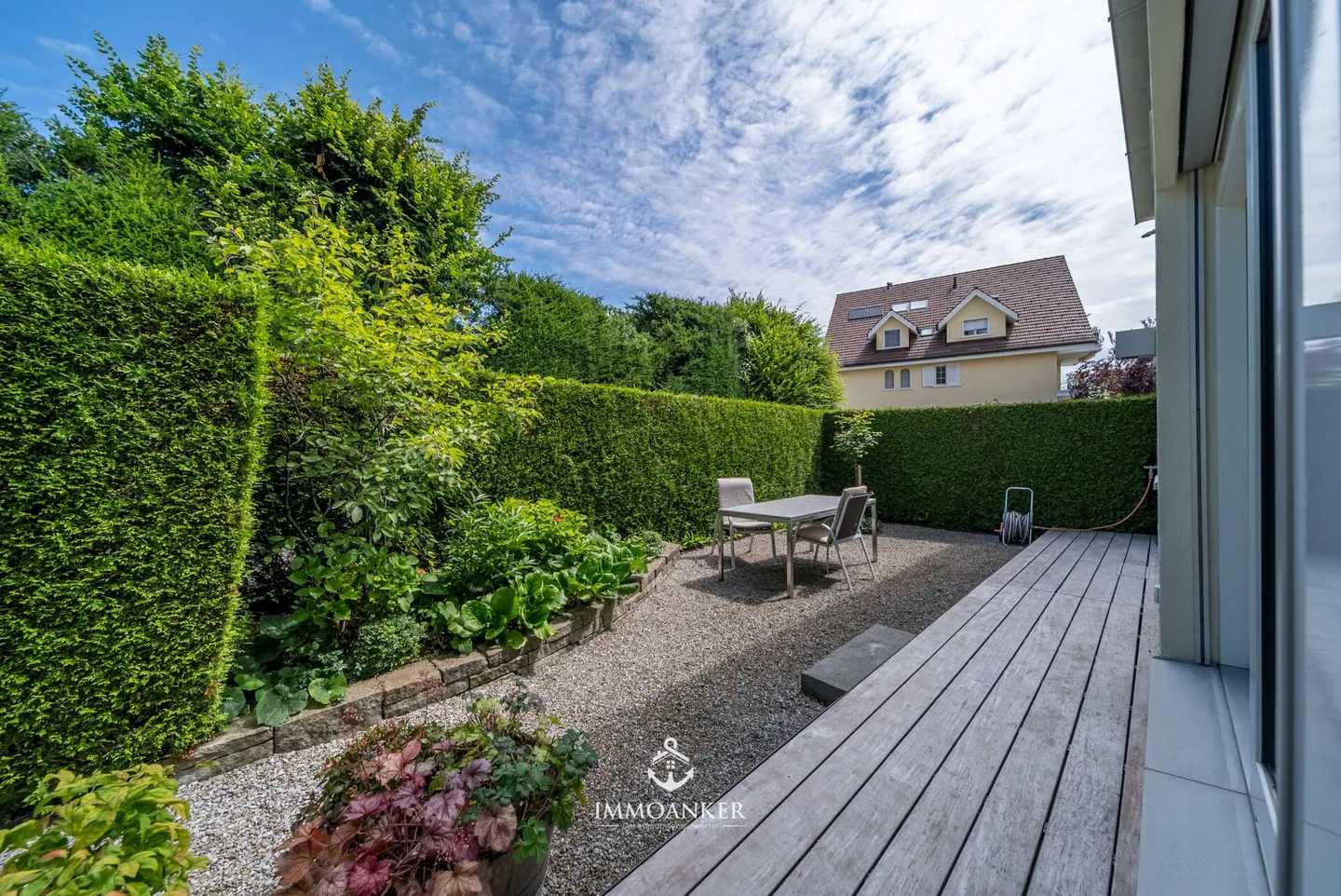 Le confort de vie urbain rencontre une oasis de bien-être privée - Photo 2 sur 13