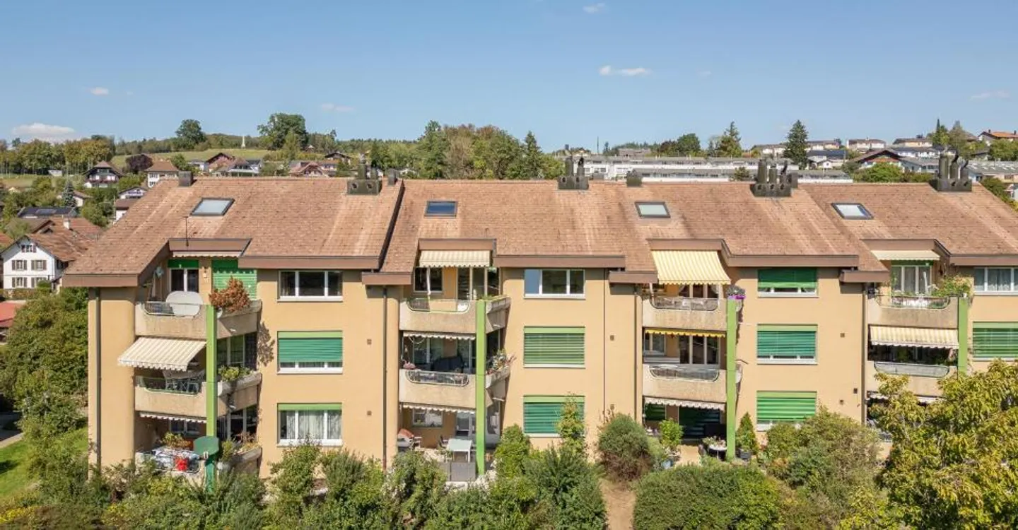 "Maisonette-Dachwohnung - Neuenegg" - Photo 1 sur 12