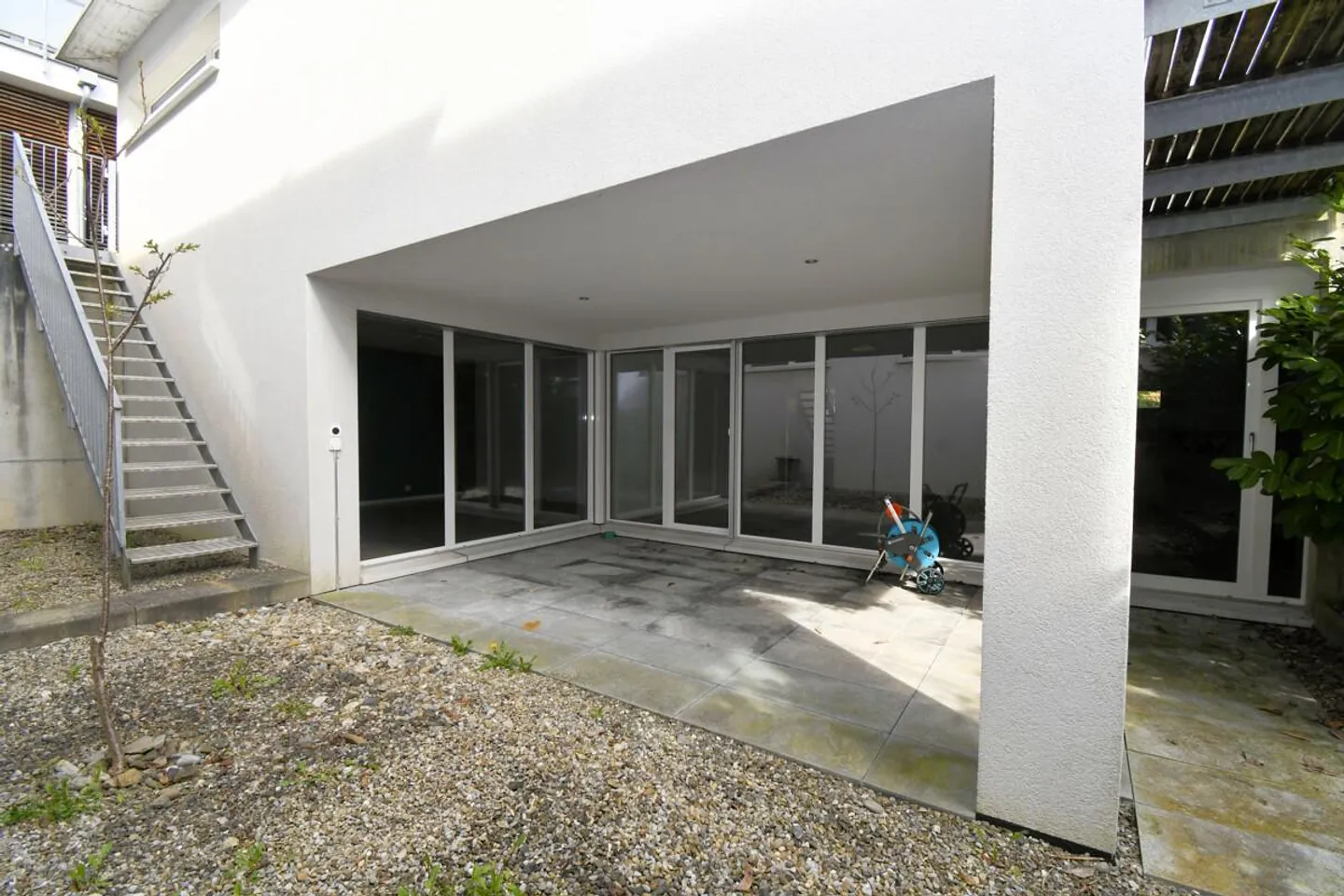 Exclusive Living in Nature – Modern Single-Family Home with Winter Garden - Photo 17 of 20