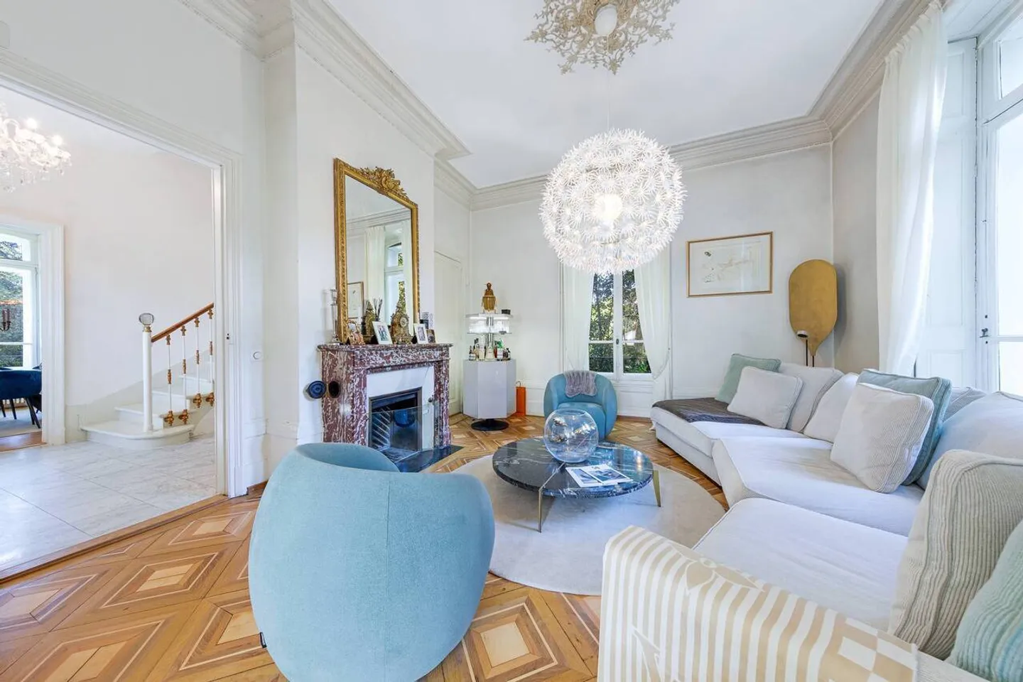 Maison d'exception à vendre! - Photo 3 sur 11