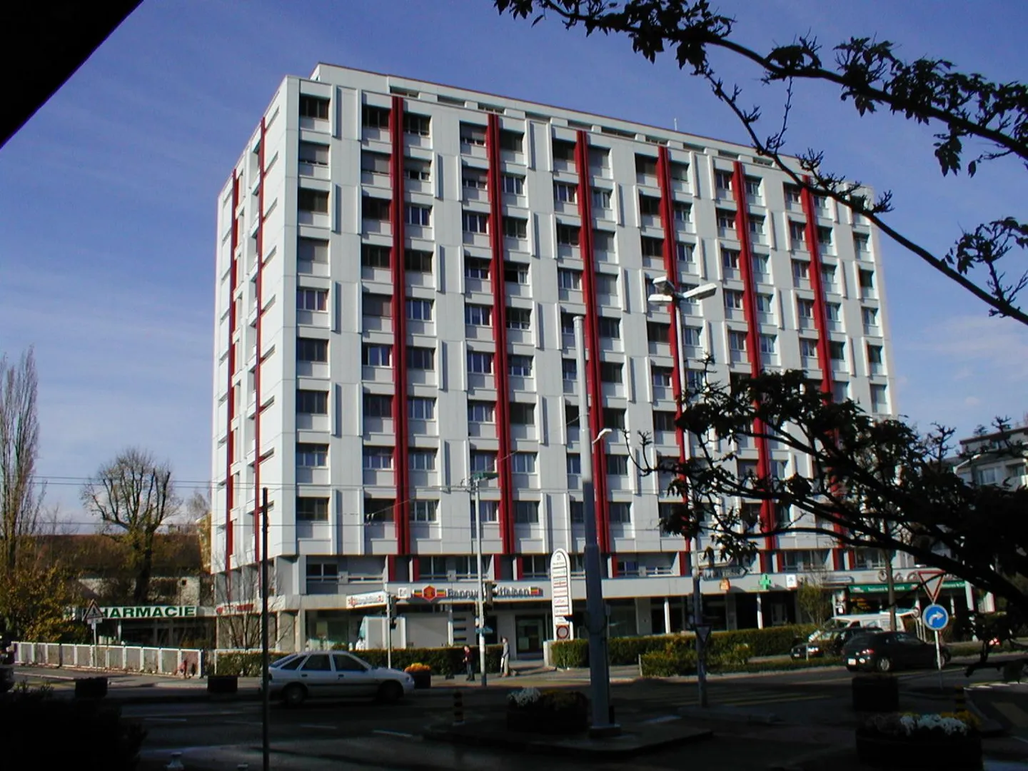 Espace Commercial à Lancy - Photo 2 sur 2