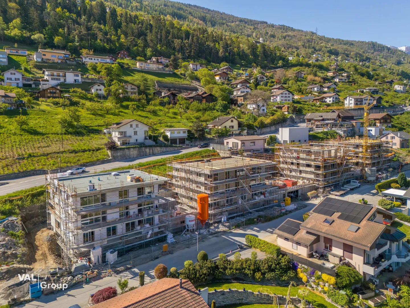 An den Toren von Sion: 2,5 Zimmer mit Balkon - Foto 1 von 9