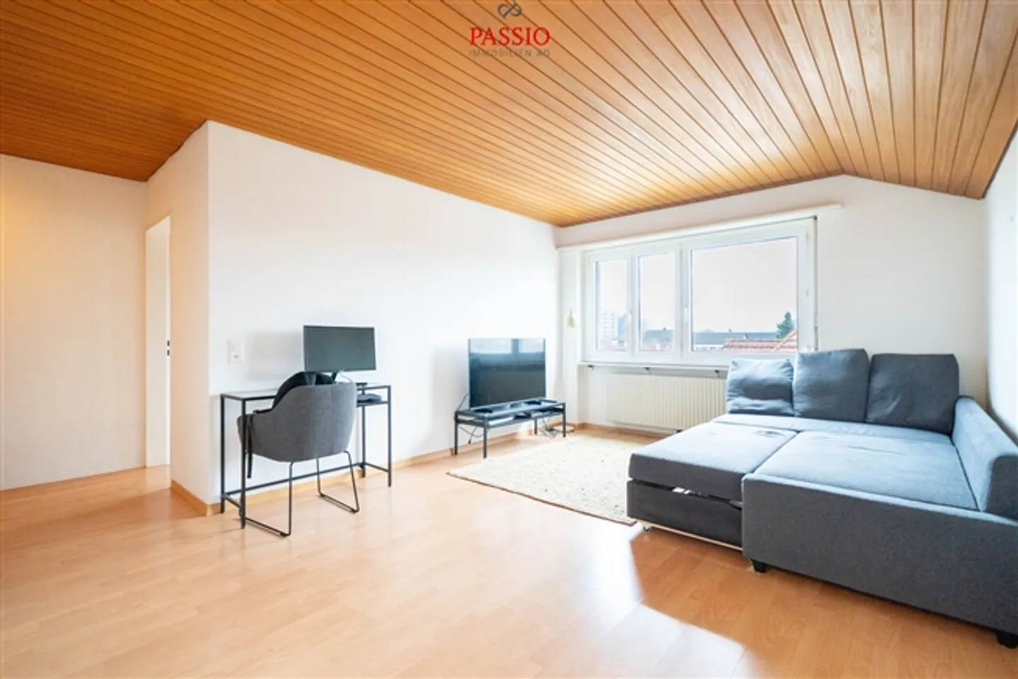 Appartement rénové et loué de 2,5 pièces au 3ème étage - Photo 1 sur 9