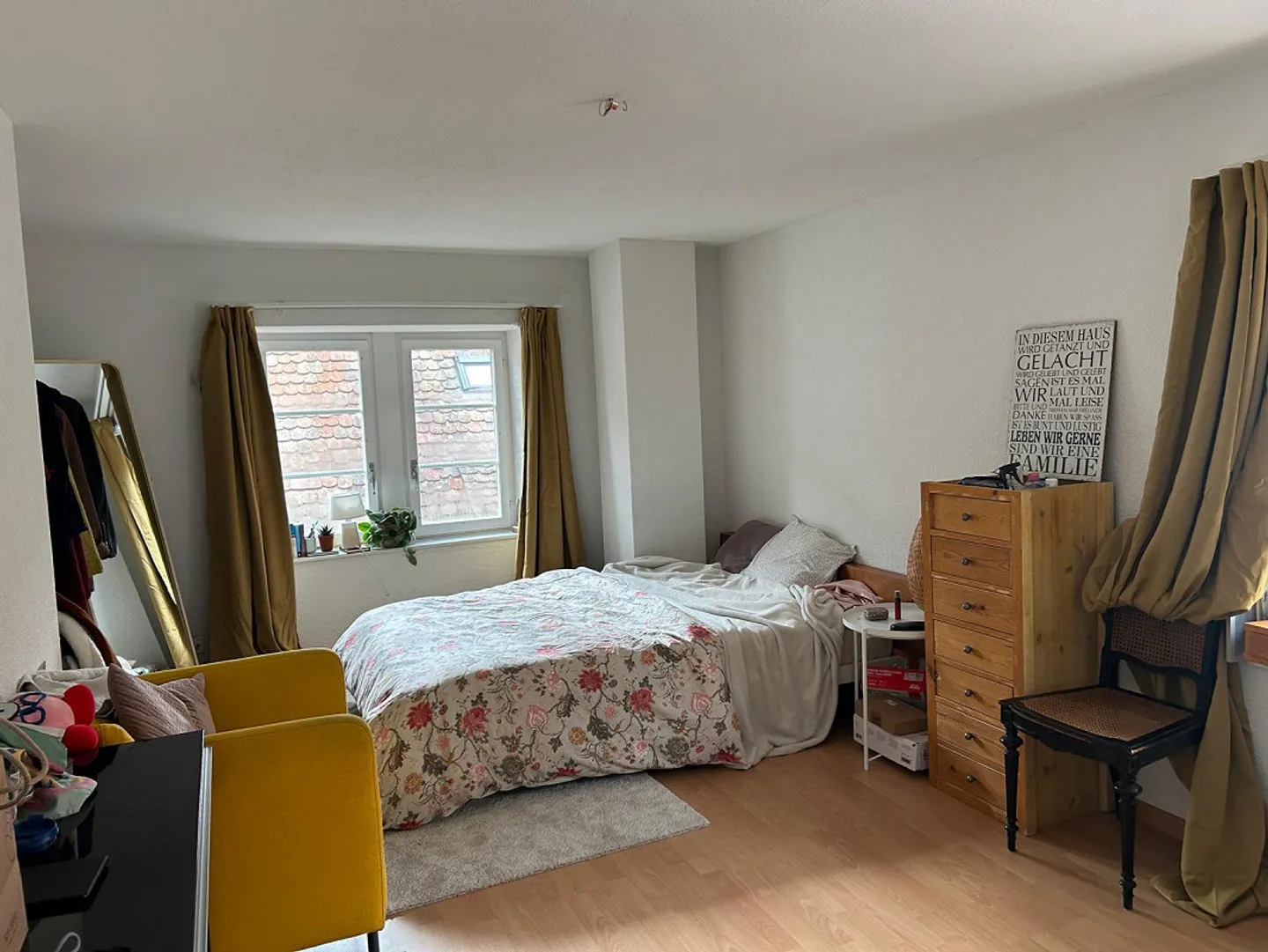 Charmantes Zimmer in Frauen-WG - Foto 2 von 4