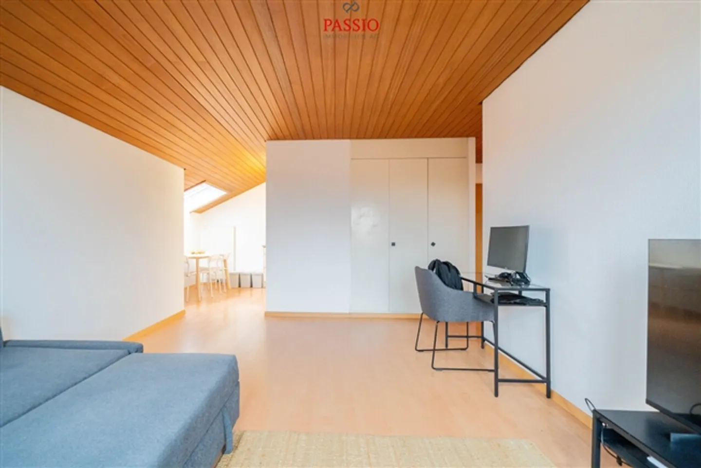 Appartement rénové et loué de 2,5 pièces au 3ème étage - Photo 6 sur 9