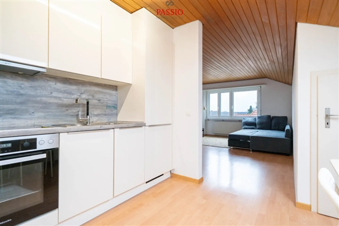 Appartement rénové et loué de 2,5 pièces au 3ème étage - Photo 8 sur 9