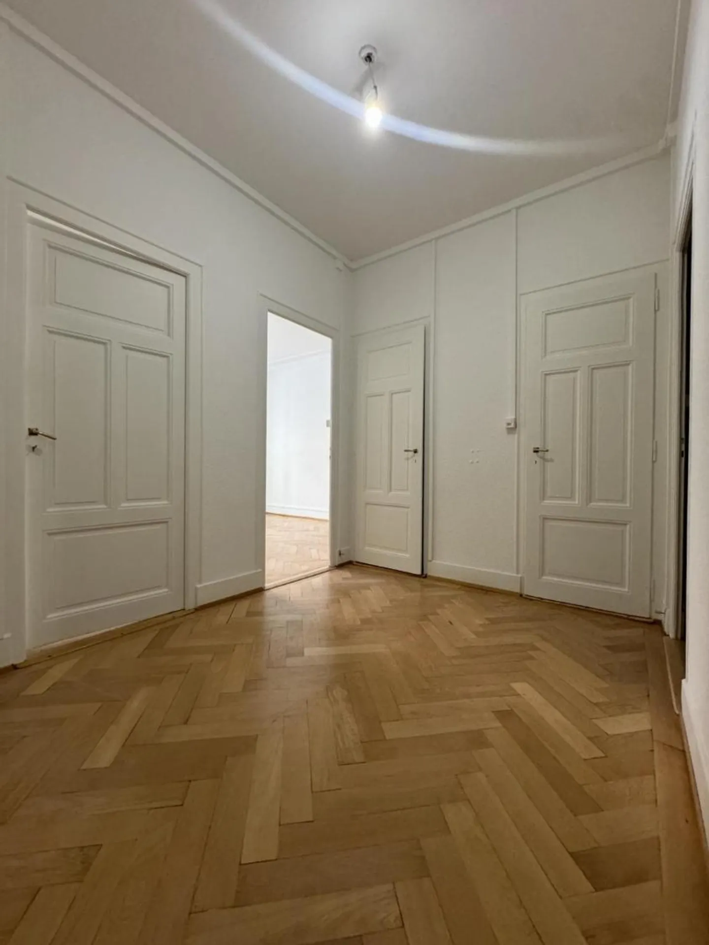 Charmant Appartement 4 Pièces - Photo 7 sur 9