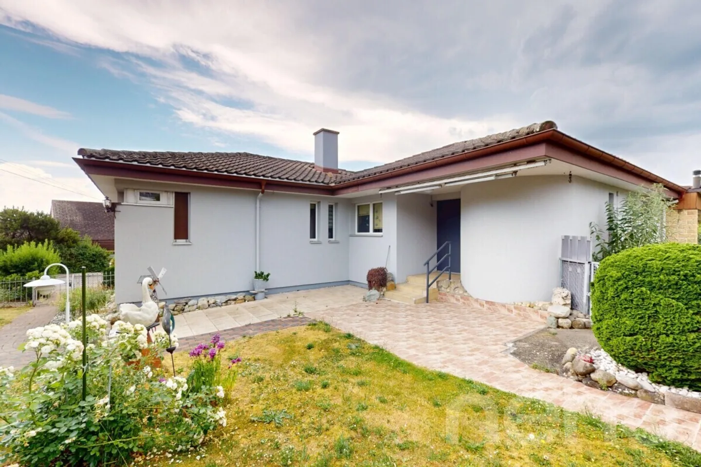 Maison familiale spacieuse avec appartement séparé et jardin ! - Photo 1 sur 13