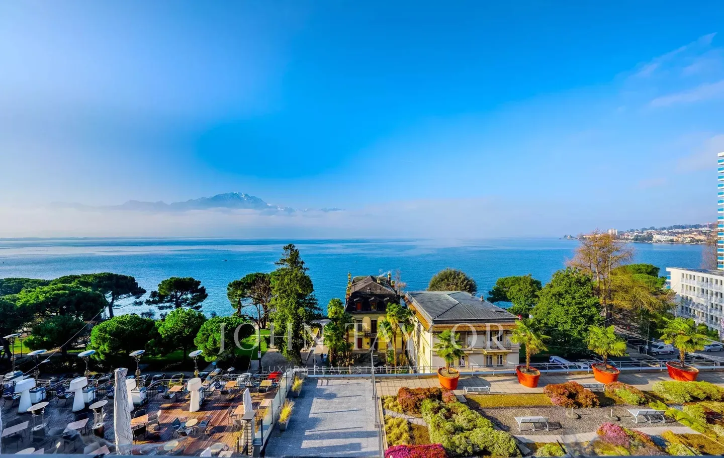 Wunderschöne 4,5-Zimmer-Wohnung mit Balkon und atemberaubendem Seeblick - Foto 7 von 8