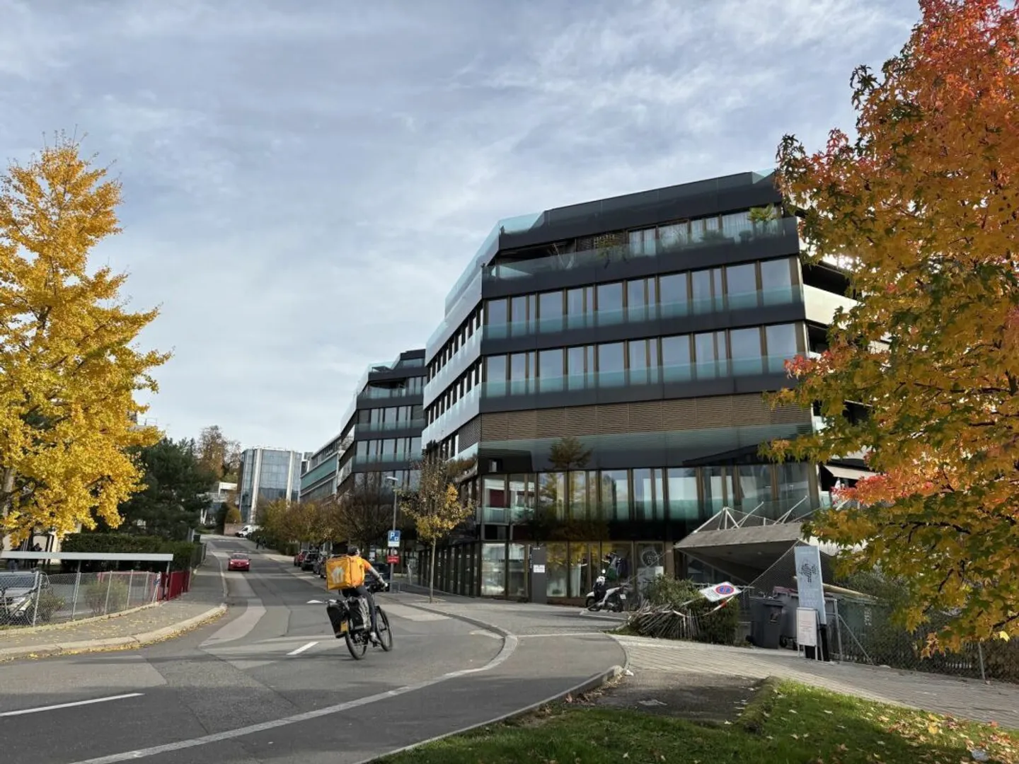 Superfici a partire da 120 m² uffici arredati da affittare immediatamente a Losanna - Foto 4 di 10