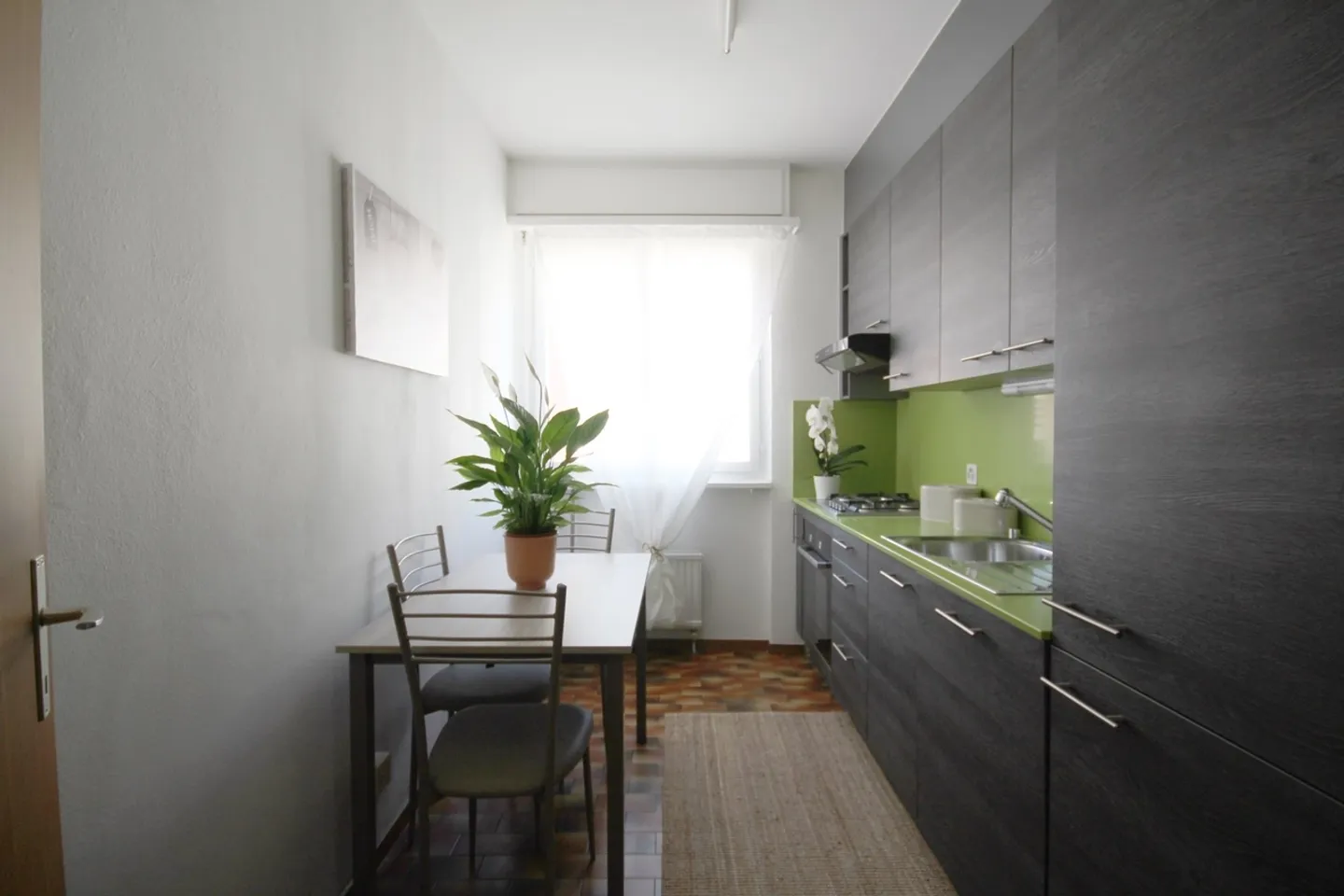 Bright 3.5-room apartment, a great opportunity for rental in Lugano - Photo 4 of 11