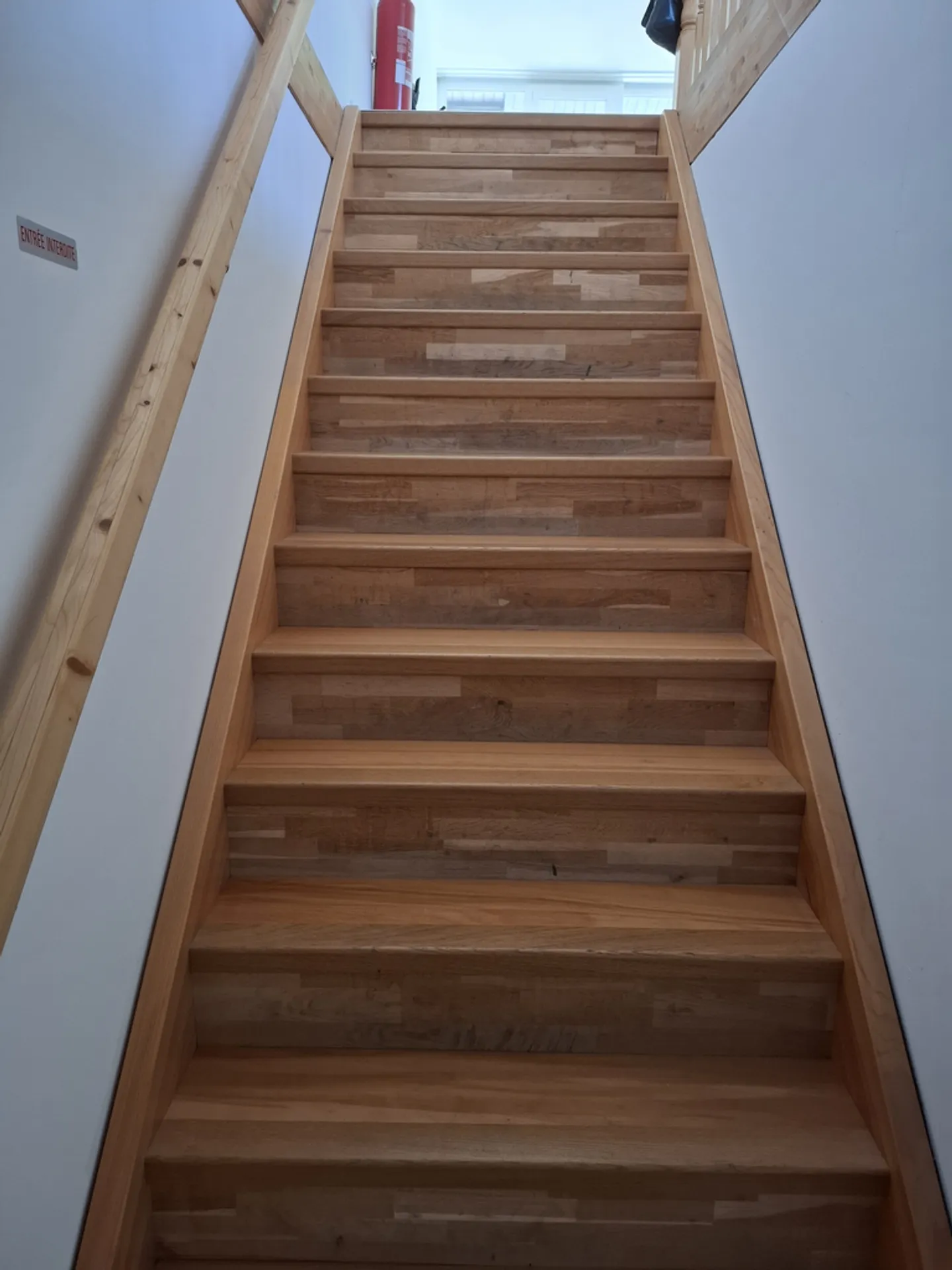 Locale su due piani - Foto 7 di 10