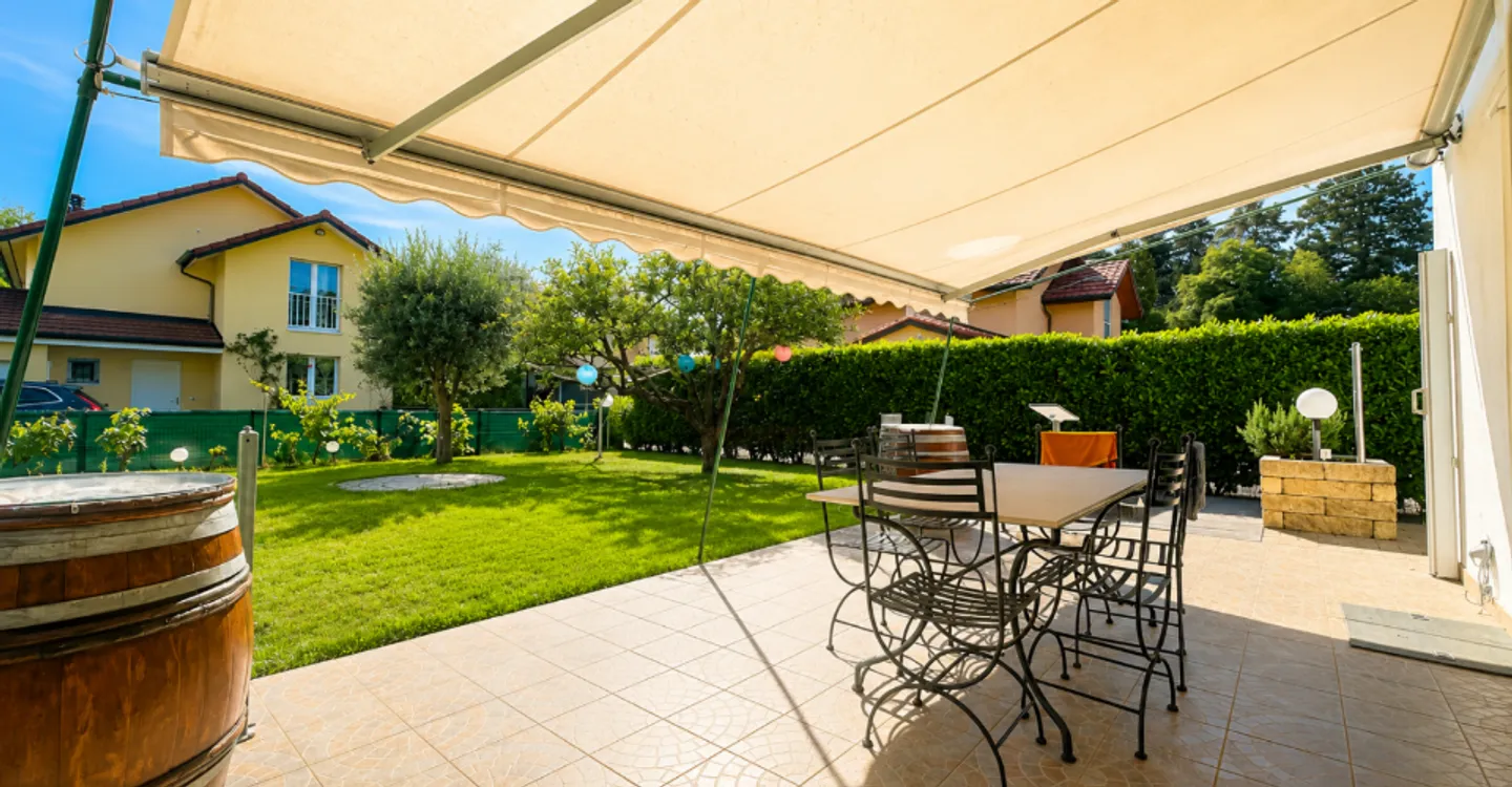Charmante freistehende Villa mit Garten im Herzen von Vernier - Foto 1 von 10