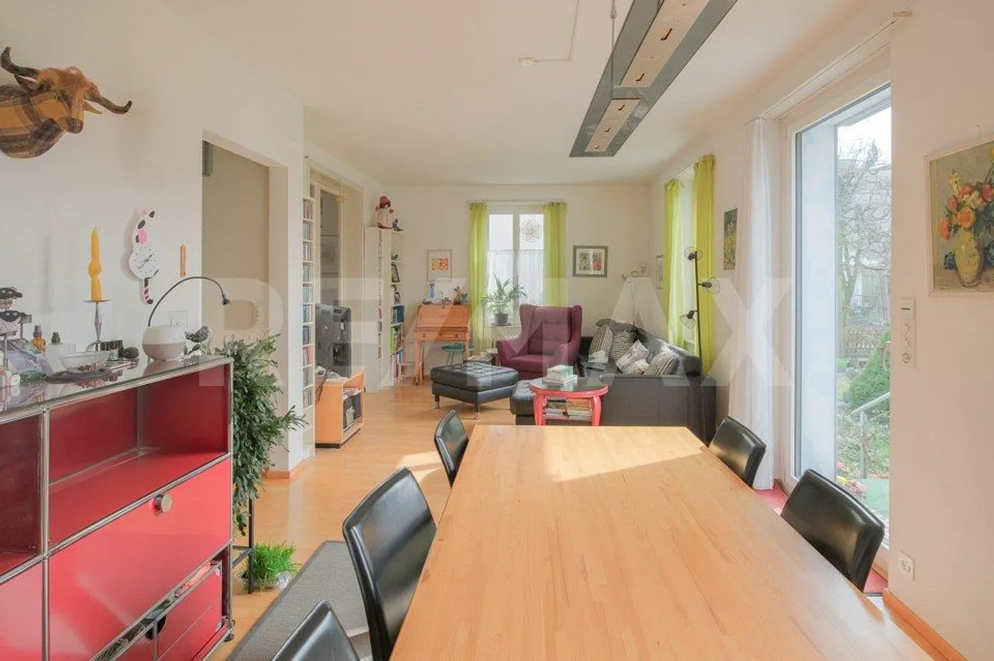 Characterful Single-Family Home with Modernized Building Technology - Photo 4 of 12