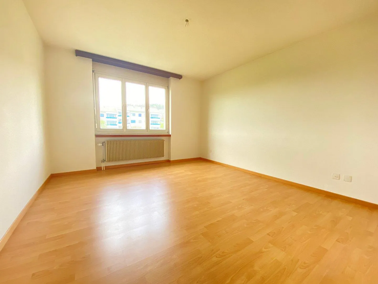 3.5 Room Apartment on the 2nd Floor in a Quiet Location - Photo 5 of 11