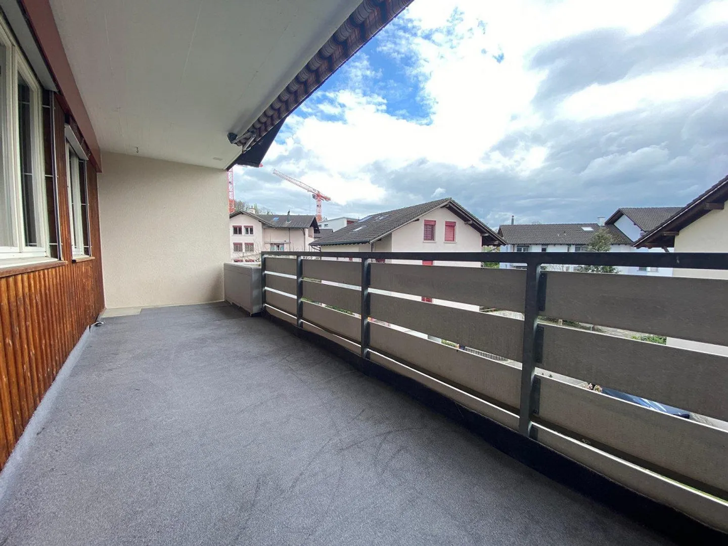 3.5 Room Apartment on the 2nd Floor in a Quiet Location - Photo 9 of 11