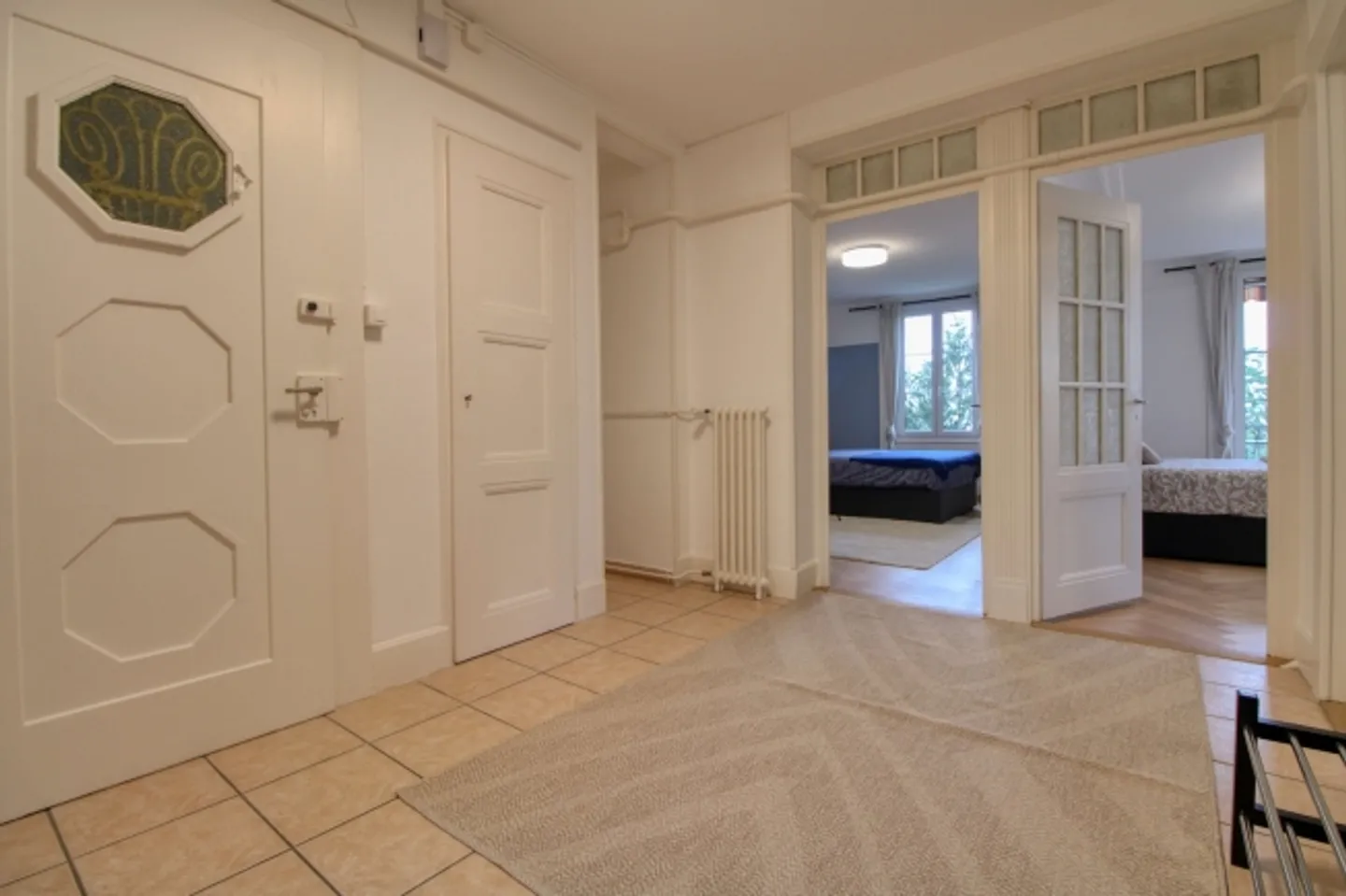 Comfort and Community in Lausanne - Photo 11 of 13