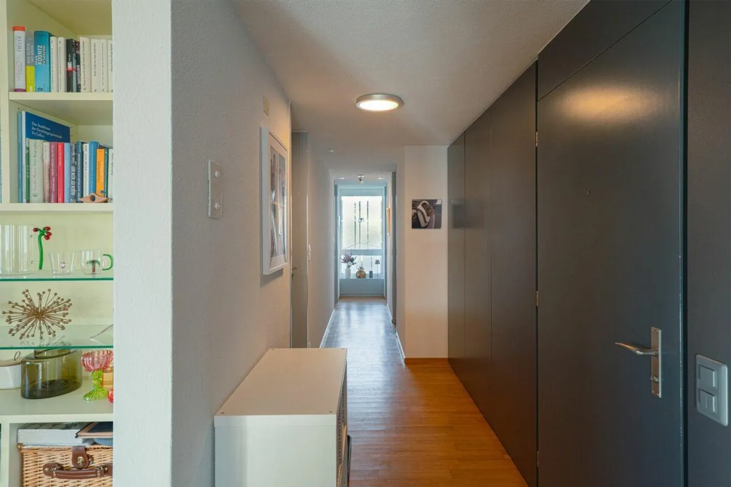 Appartement spacieux et lumineux avec une vue magnifique sur le Säntis - Photo 6 sur 13