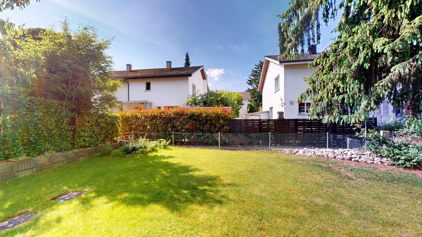 AgentSelly - Incantevole casa bifamiliare in posizione tranquilla - Foto 11 di 13