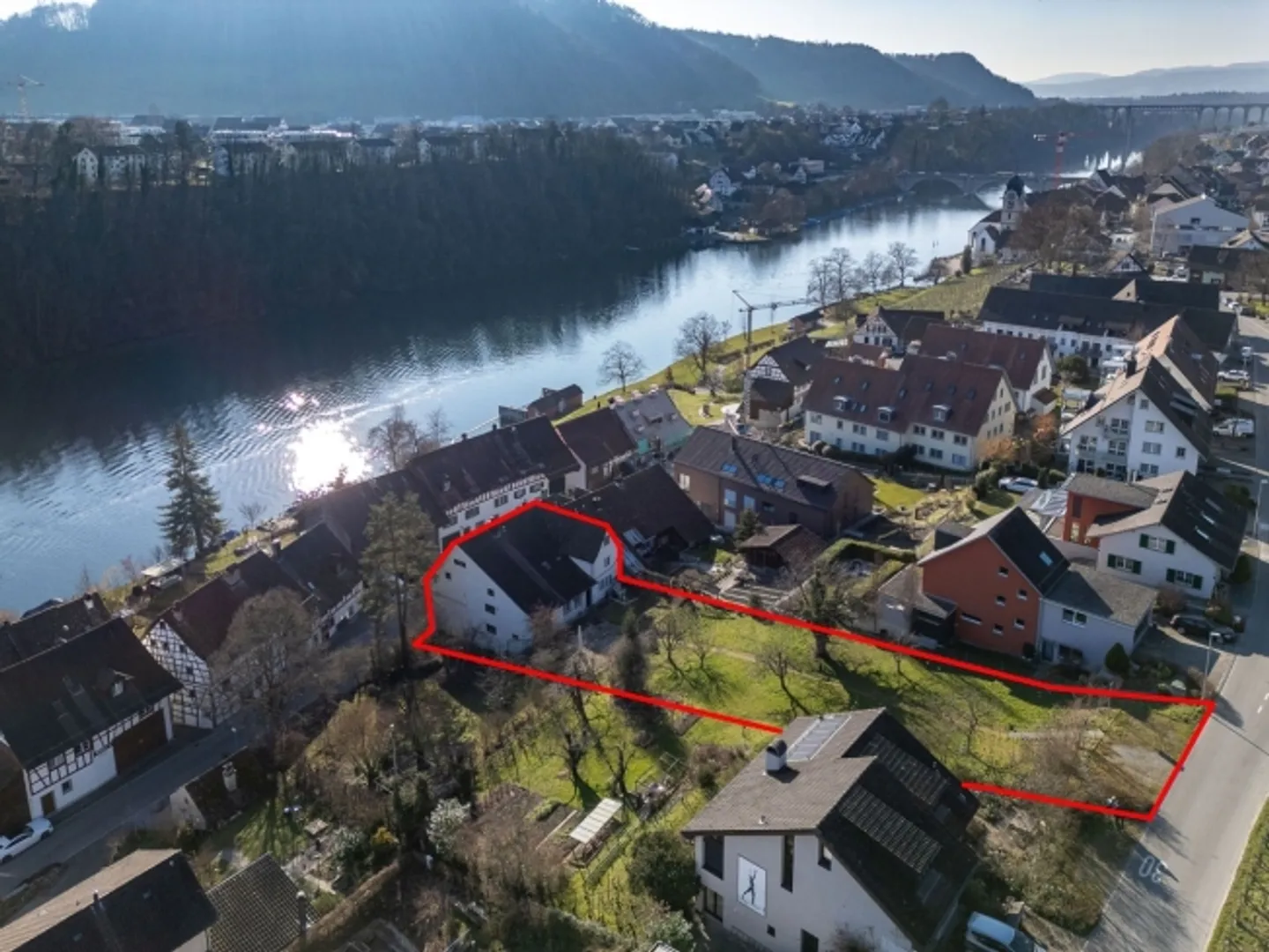 Casa storica con riserva di terreno sul Reno - Foto 1 di 13
