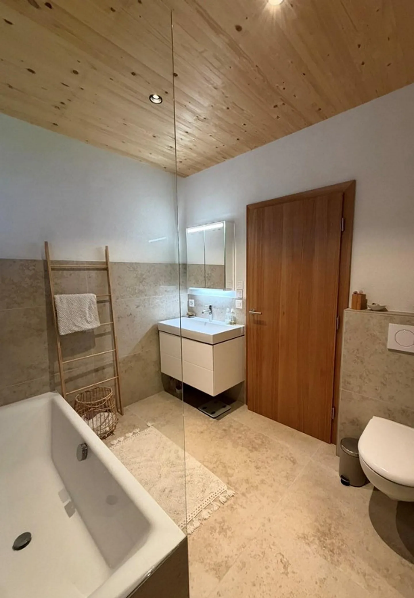 Appartamento nuovo esclusivo di 3,5 locali in stile chalet - Foto 6 di 12