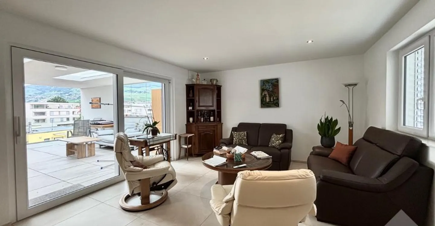 Modern Apartment in Siders - Photo 6 of 10
