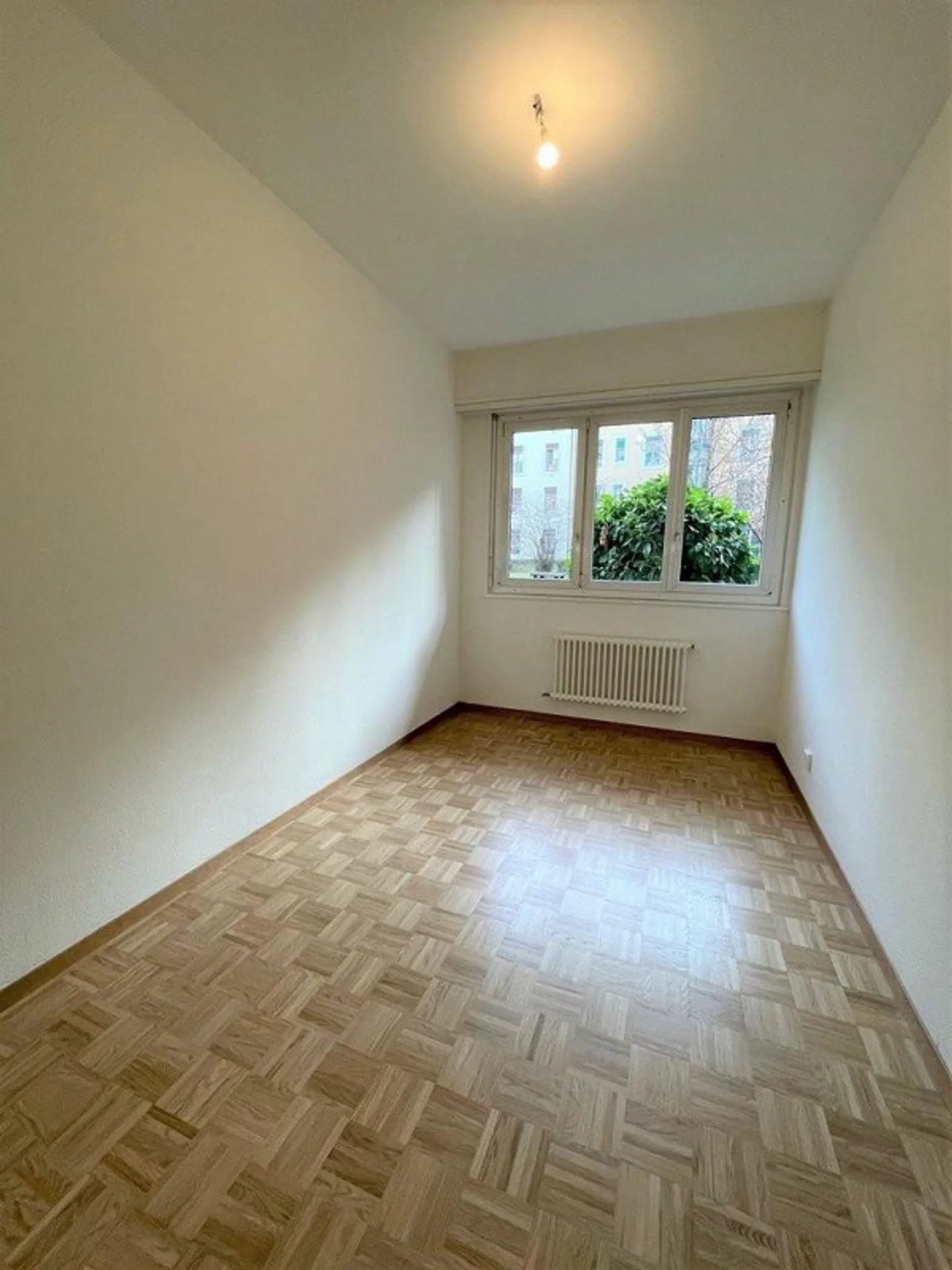 Beautiful Family Apartment - Photo 11 of 12