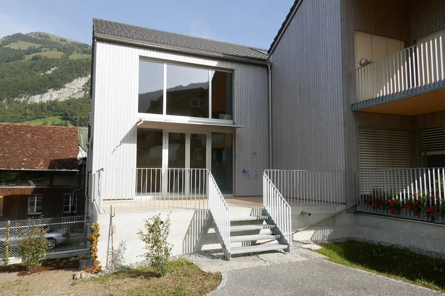 Gewerberäume mit Einzigartigem Design - Foto 1 von 7