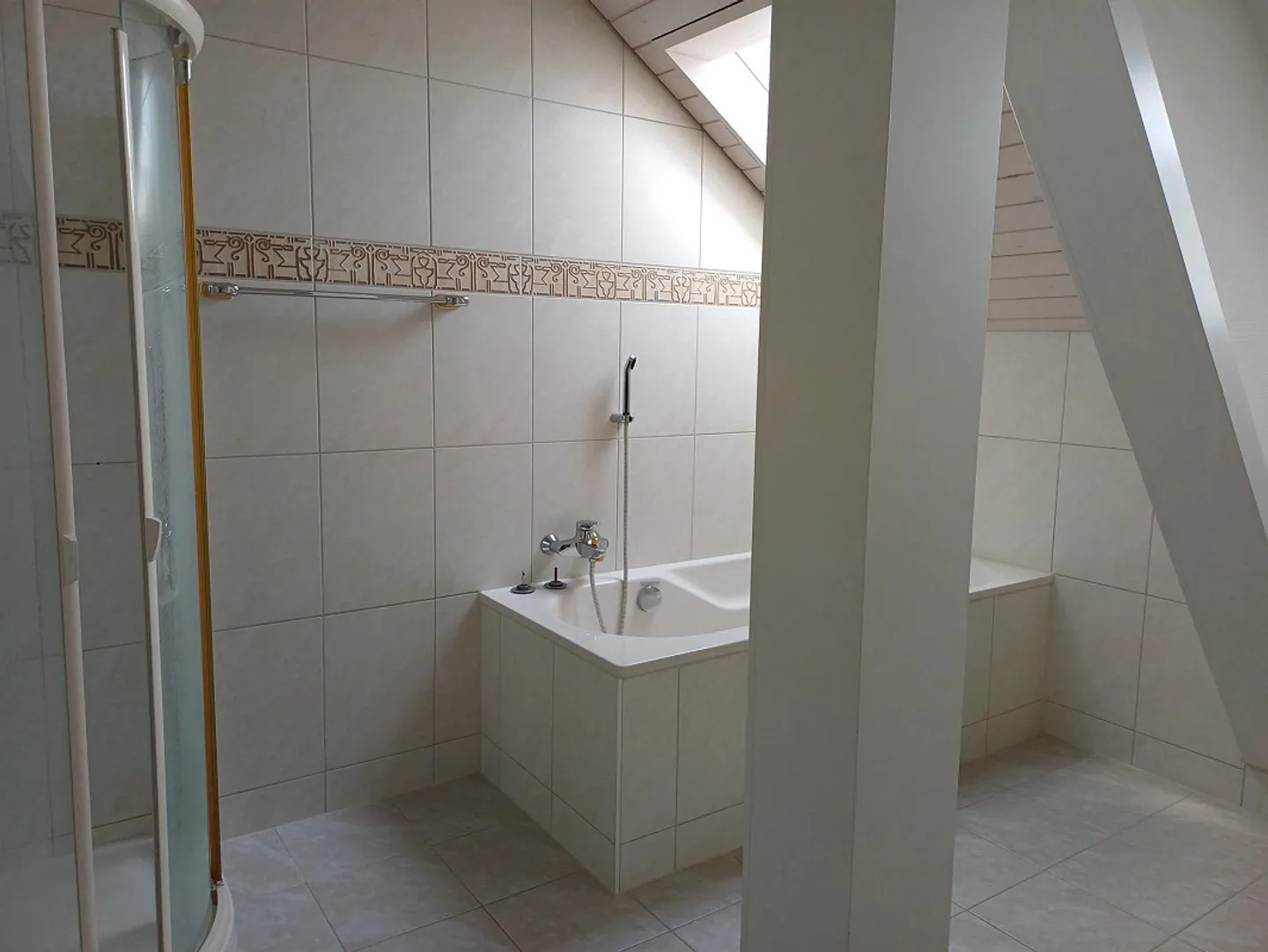 Appartamento tranquillo di 3,5 stanze - Foto 4 di 5