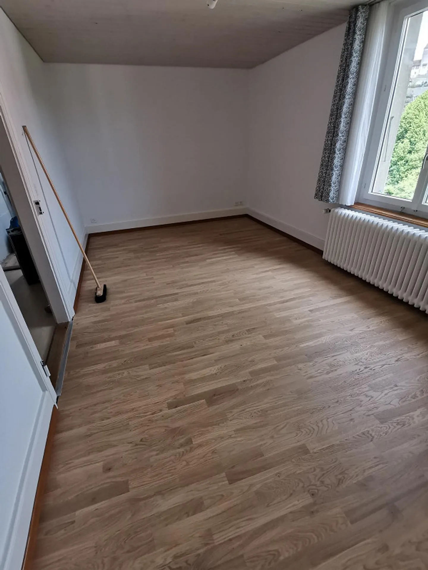Appartamento tranquillo di 3,5 stanze - Foto 5 di 5