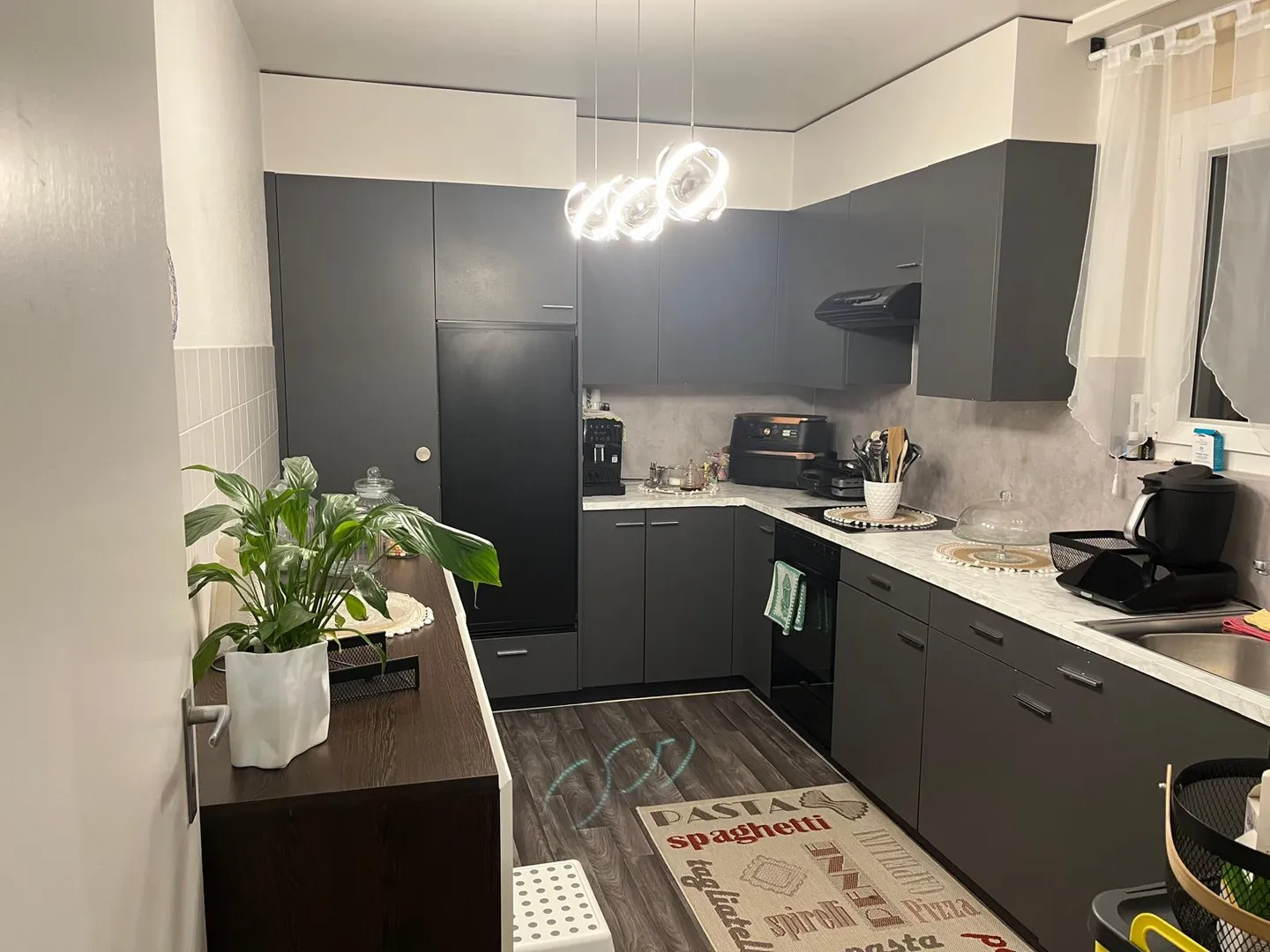 Family Apartment in Quiet Area - Photo 2 of 8