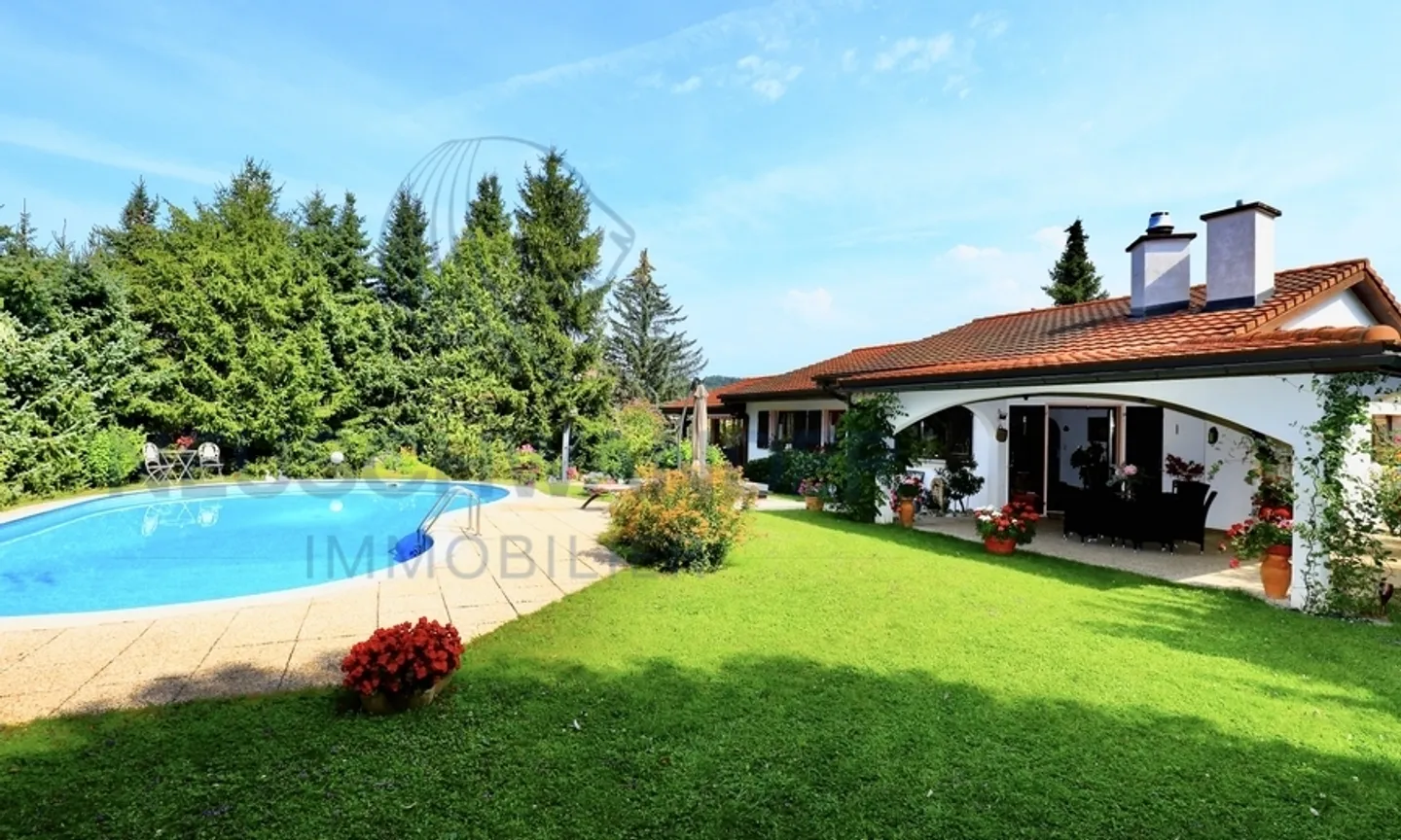 Villa 7 rooms - Photo 1 of 19