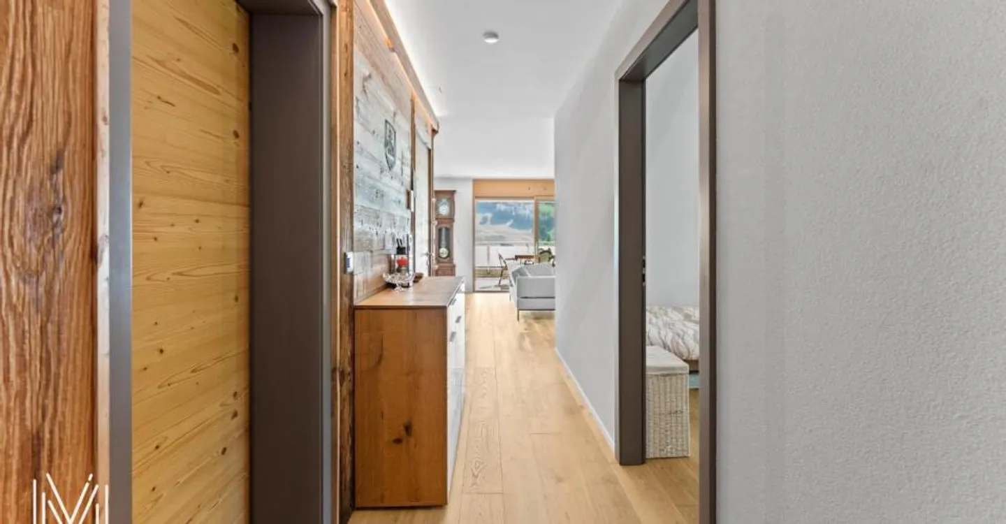 MAGNIFICENT 4.5-ROOM APARTMENT WITH MAGNIFICENT VIEW - Photo 11 of 13