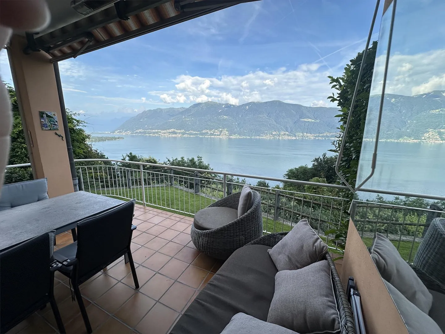 Appartement 2.5 Z avec vue imprenable sur le lac avec résidence secondaire - Photo 12 sur 14