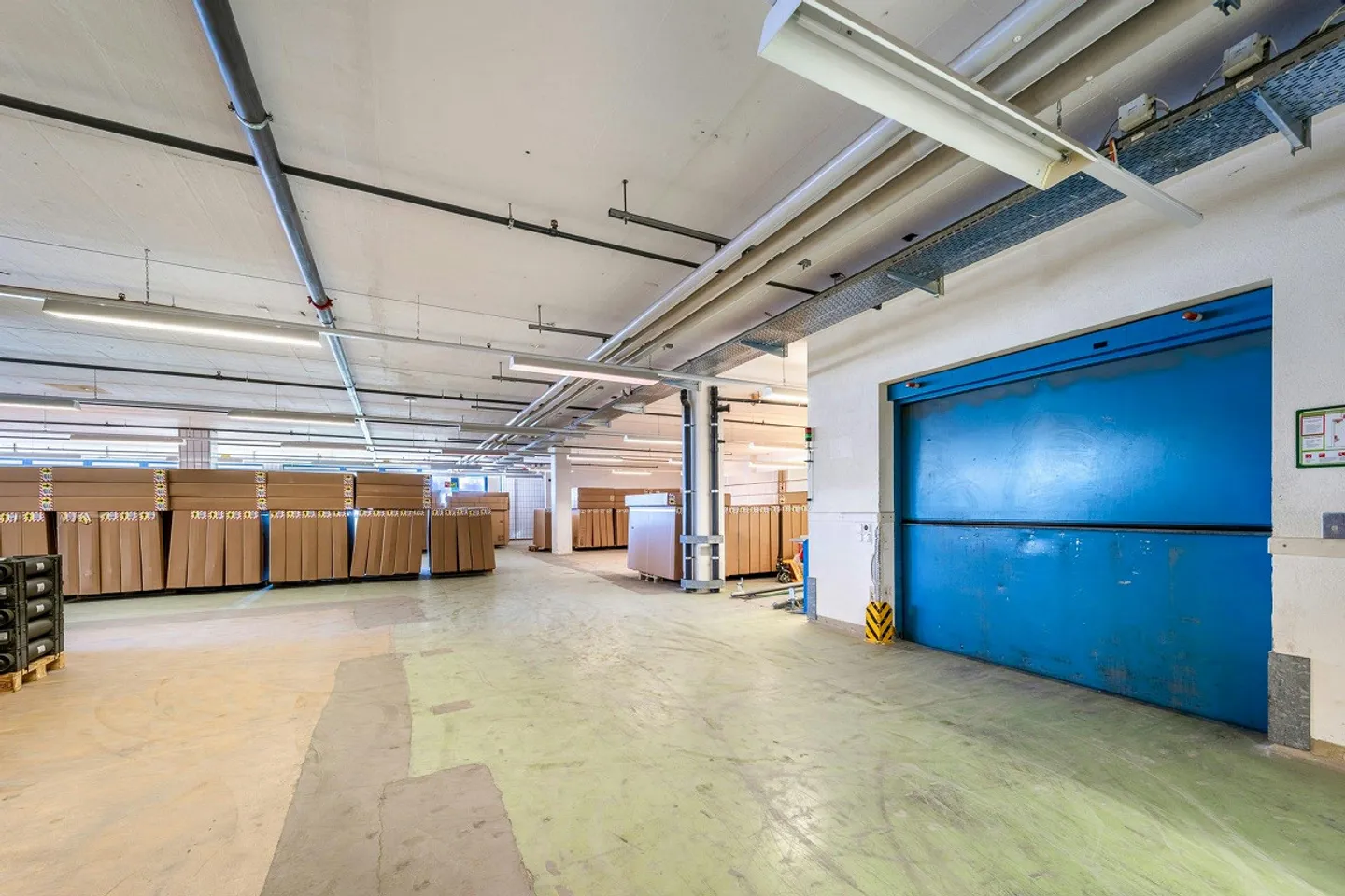 Affordable Storage Spaces with Ideal Infrastructure & Connectivity - Photo 8 of 13