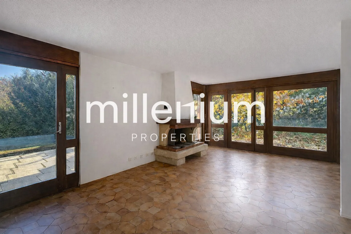 Large furnished house with swimming pool in Versoix - Photo 2 of 14