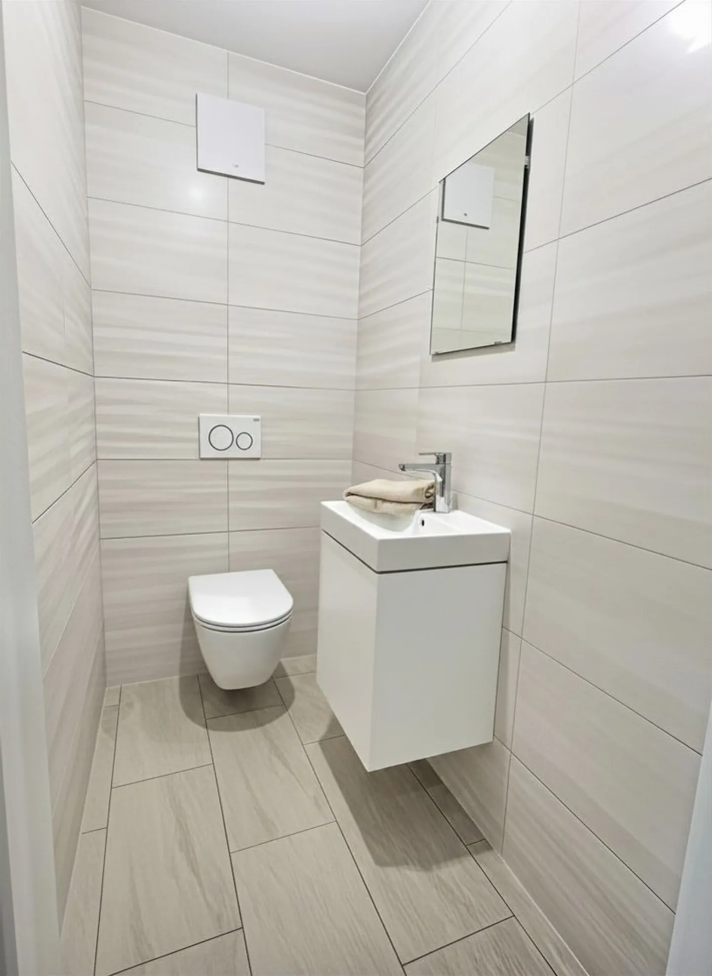 Exclusively - Stunning apartment in a green setting - Photo 4 of 11