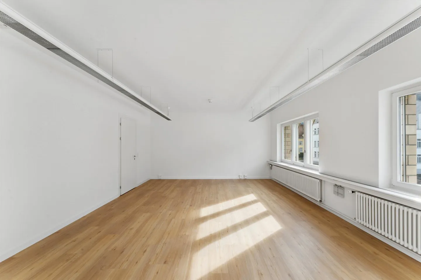 Compact. Professionnel. Prêt à emménager. - Votre nouvel espace de bureau dans le nouveau... - Photo 3 sur 6