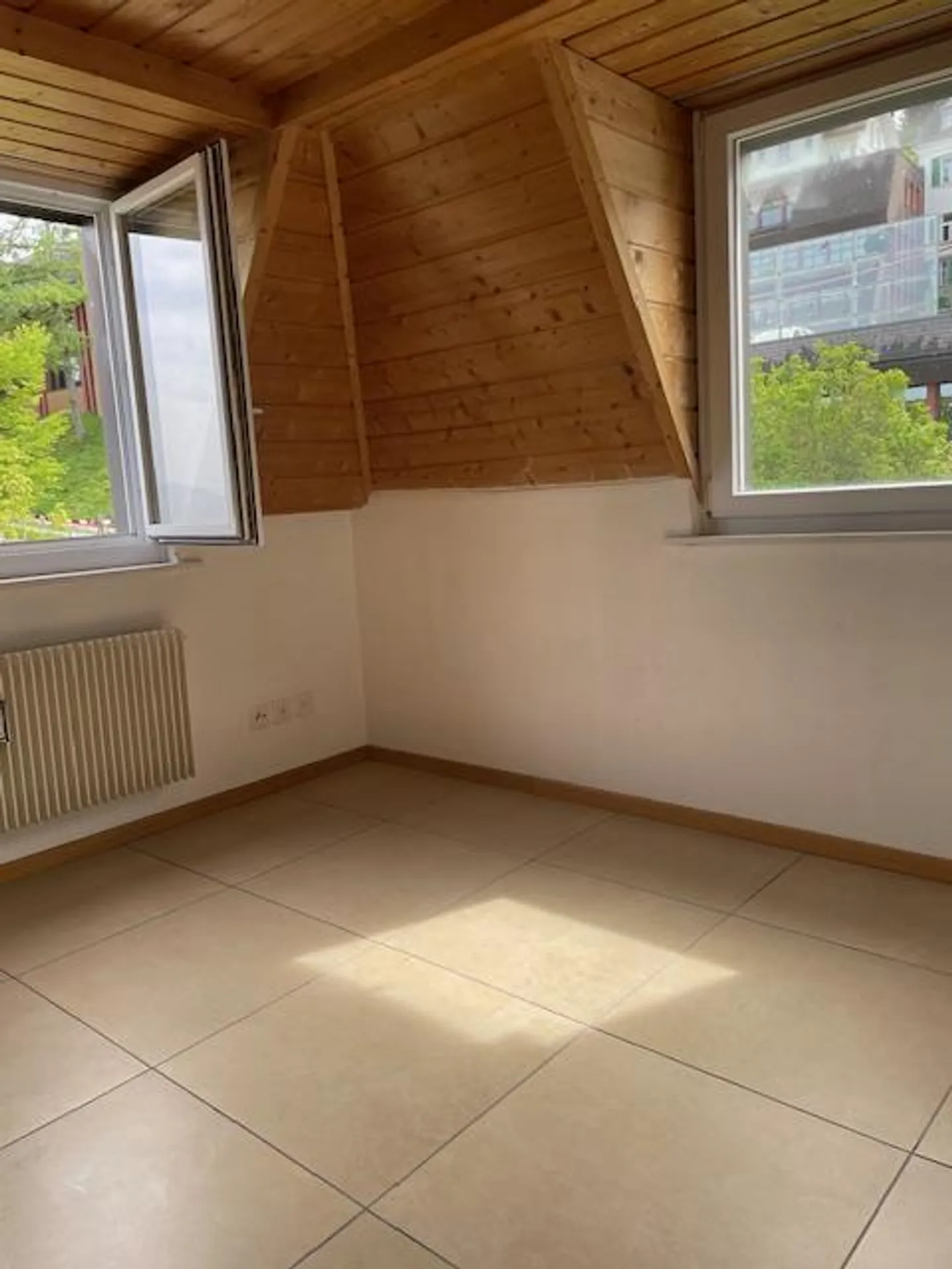 High Above the Clouds 2 1/2 Room Apartment - Photo 13 of 17