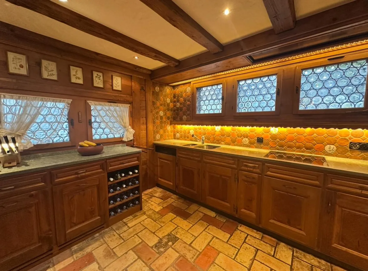 Chalet for sale - Photo 10 of 37