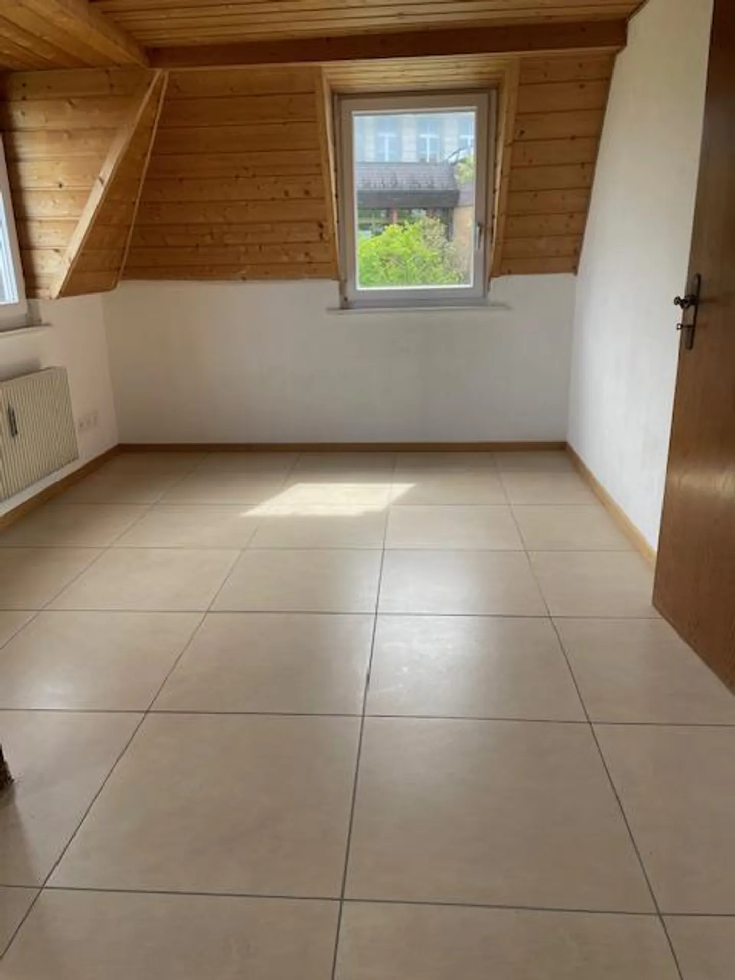 High Above the Clouds 2 1/2 Room Apartment - Photo 16 of 17